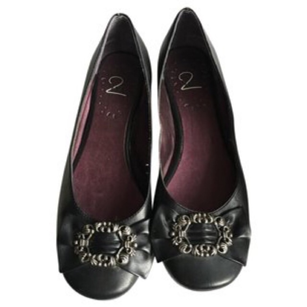 MIA 2 Style: Vintage Black faux Leather ballet bow